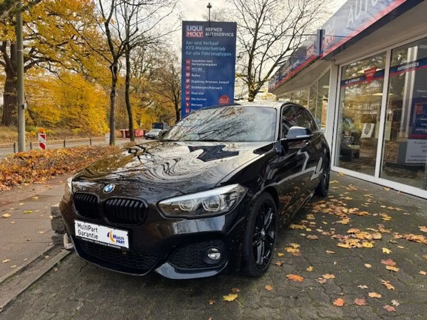 BMW 118 1 Limousine 118 i Edition M Sport Shadow Schwarz - 1