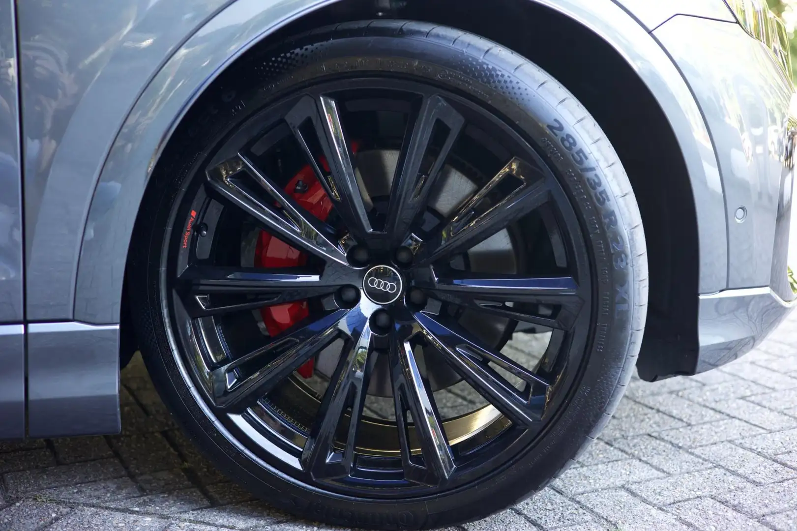 Audi Q8 60 TFSIe Competition | Vierwielbesturing| Pano | T Gris - 2