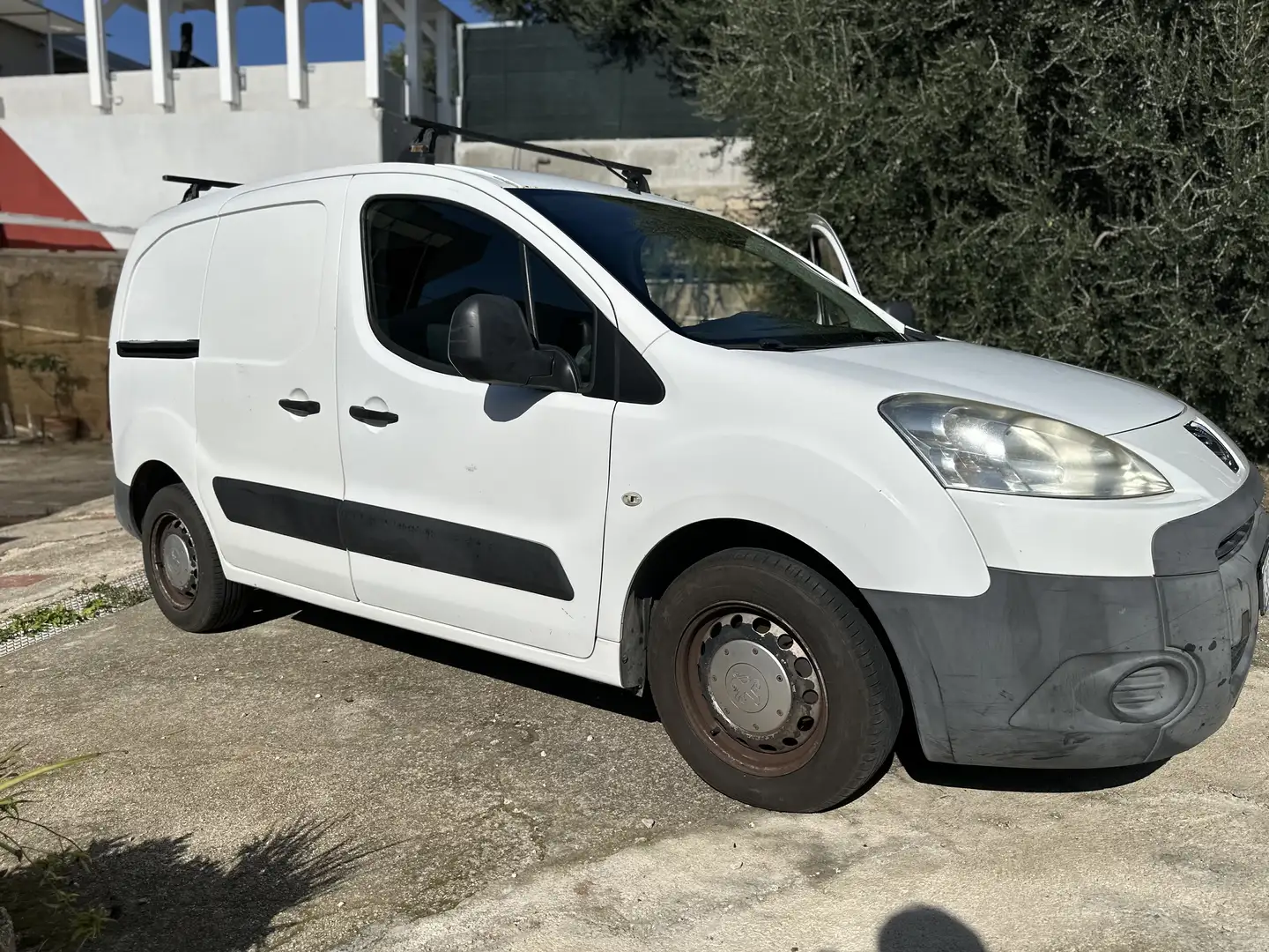 Peugeot Partner 1.6 hdi Comfort 90cv Bianco - 2