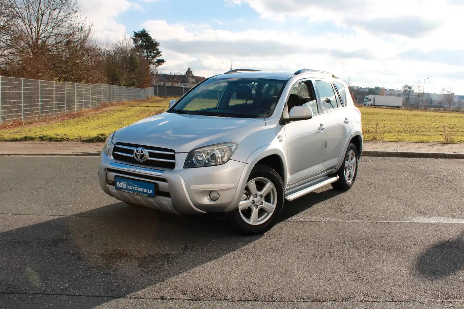 Toyota RAV 4 4 Sol 4x4 AHK Klimaaut. Tempo PDC 8-Fach Silber - 1