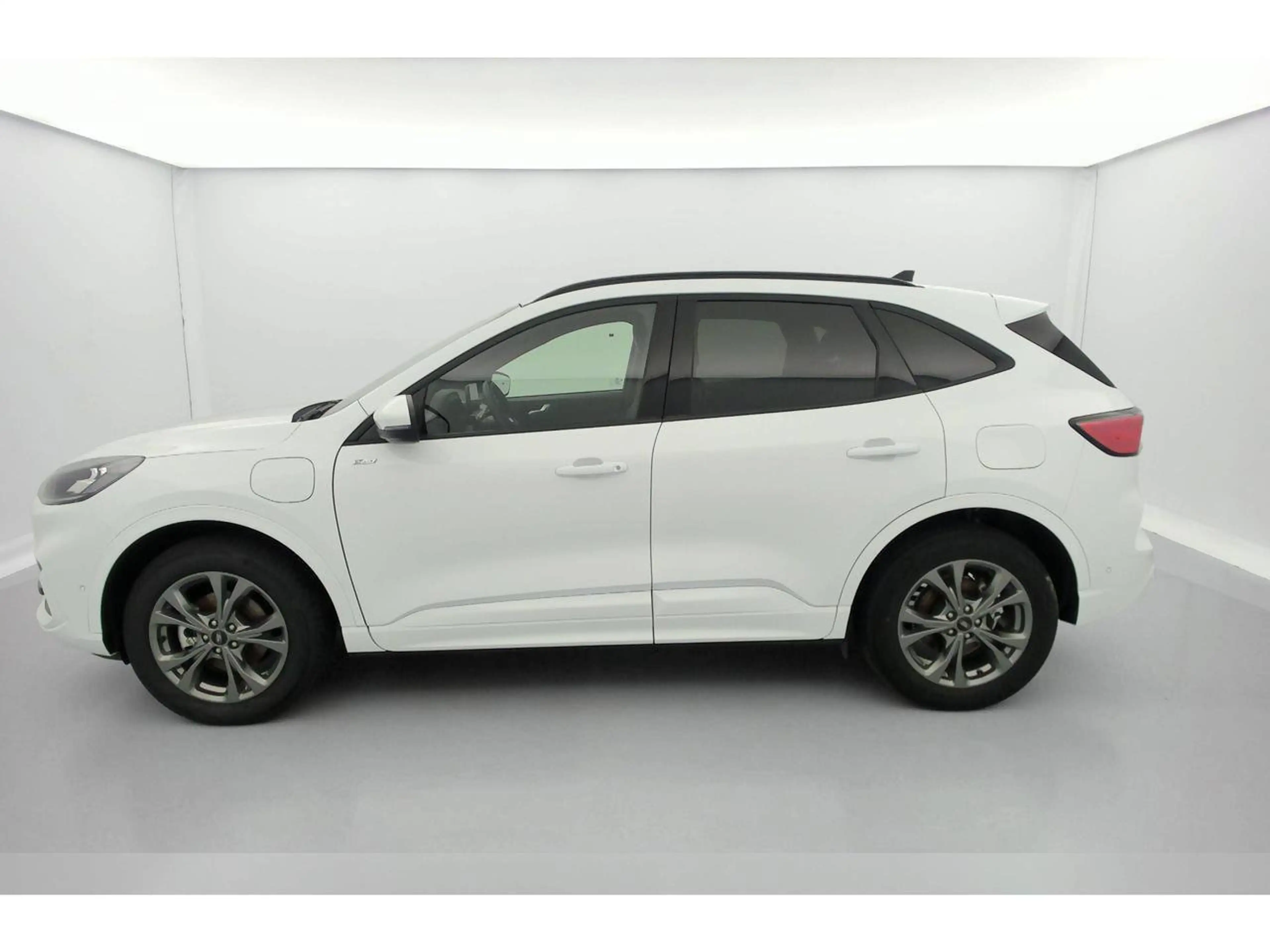 Ford Kuga 2.5 EcoBoost FWD FHEV ST-Line X DEMO — photo 3