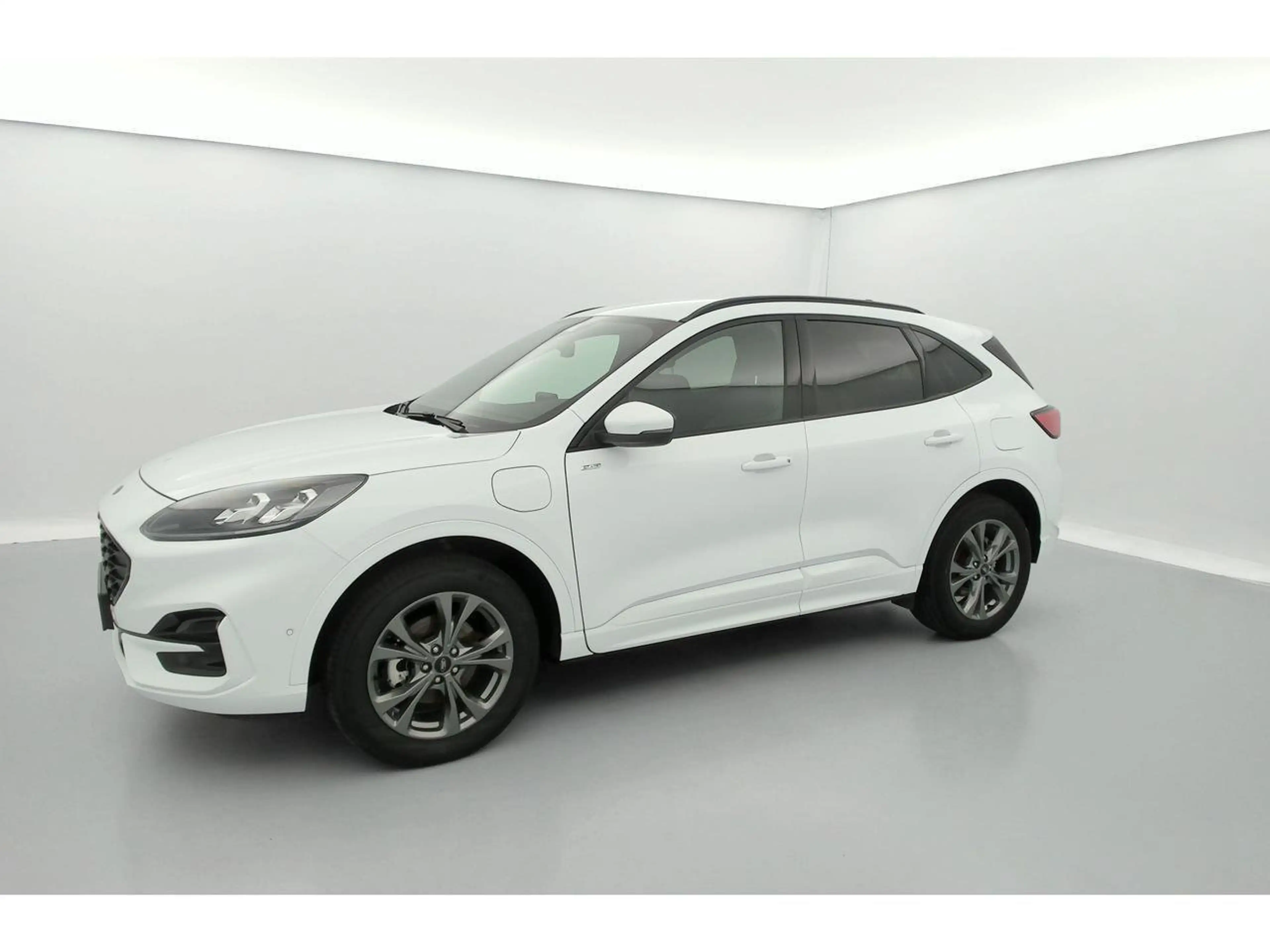Ford Kuga 2.5 EcoBoost FWD FHEV ST-Line X DEMO — photo 2
