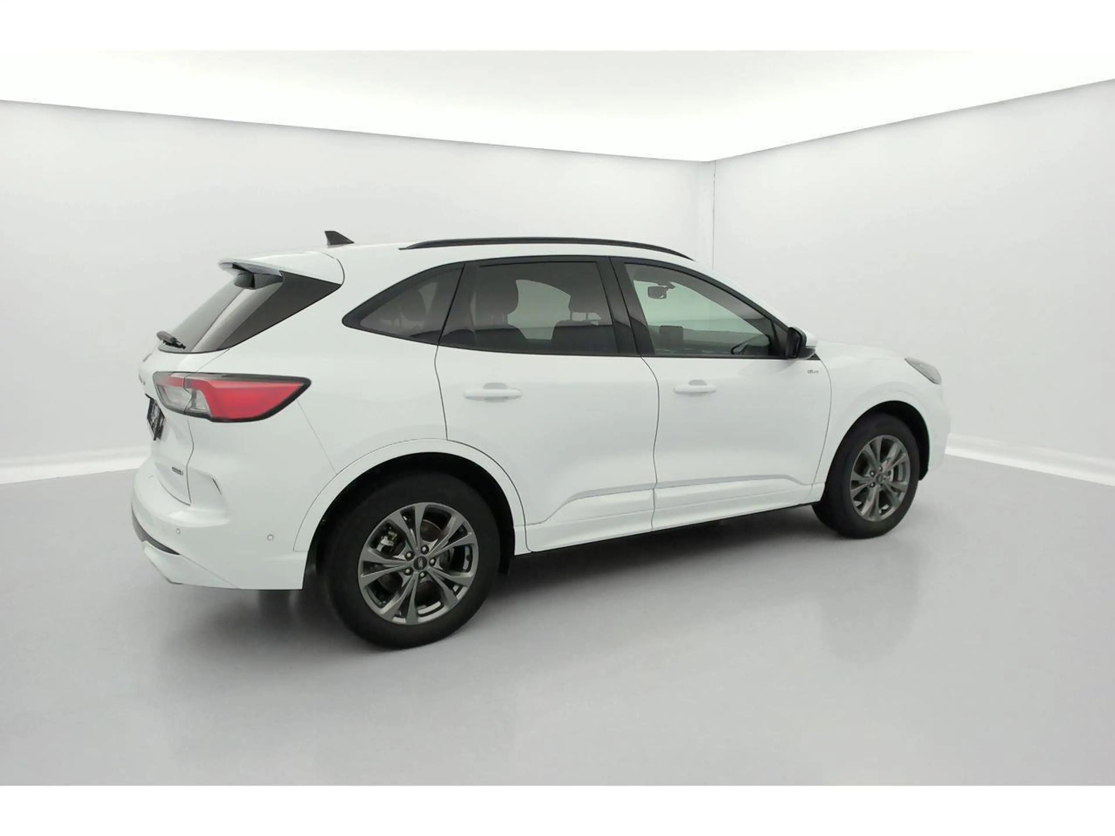 Ford Kuga 2.5 EcoBoost FWD FHEV ST-Line X DEMO — photo 8