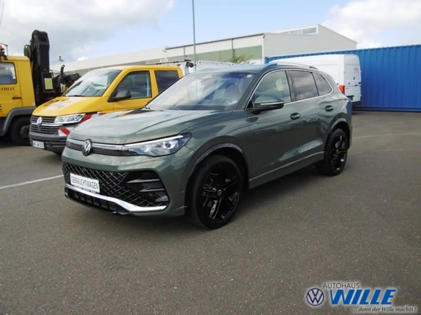 Volkswagen Tiguan 1.5 eTSI R-Line Klima Navi Rückfahrkamera Groen - 1