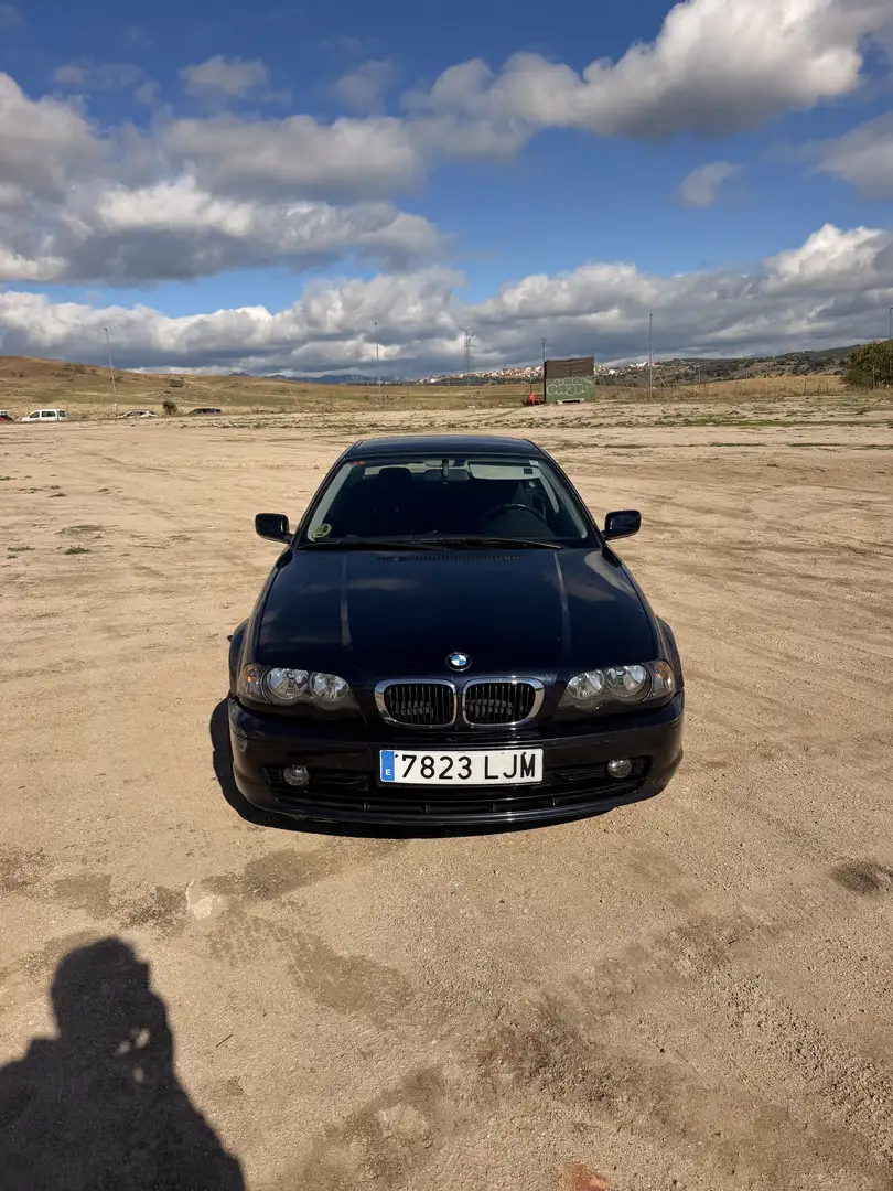 BMW 328 328i Coupé - 1