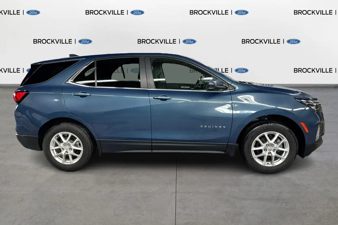 Chevrolet Equinox photo Chevrolet Equinox