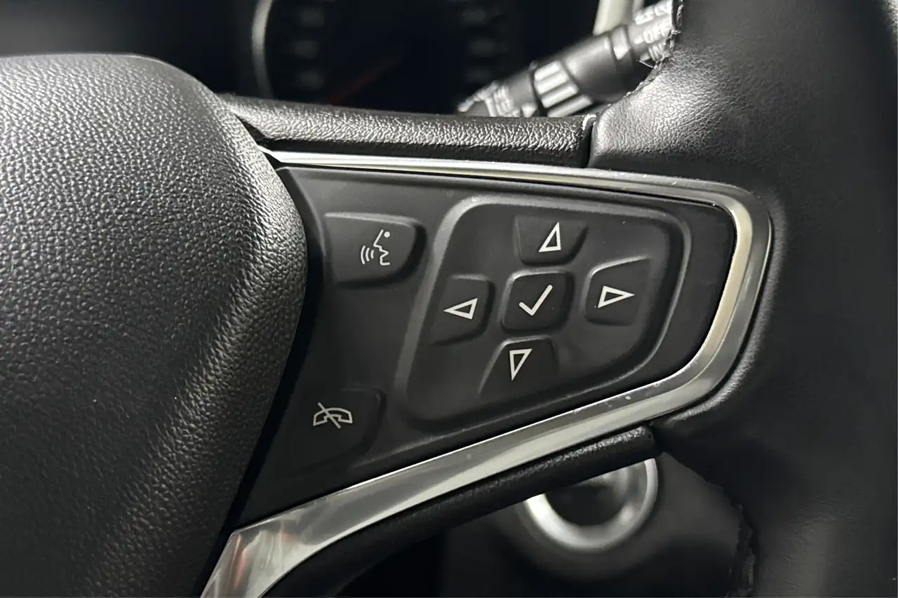 Chevrolet Equinox photo Chevrolet Equinox