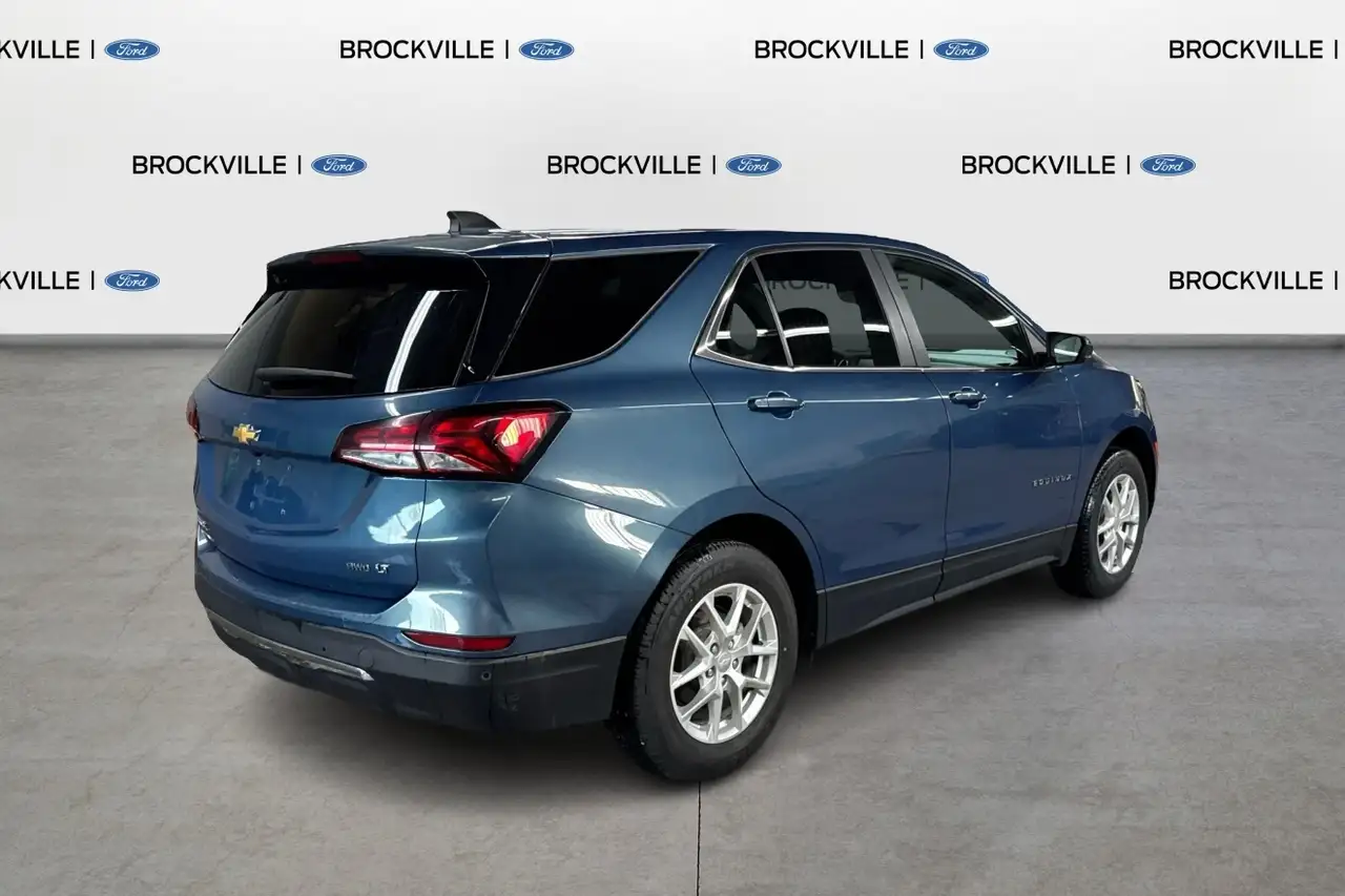 Chevrolet Equinox photo Chevrolet Equinox