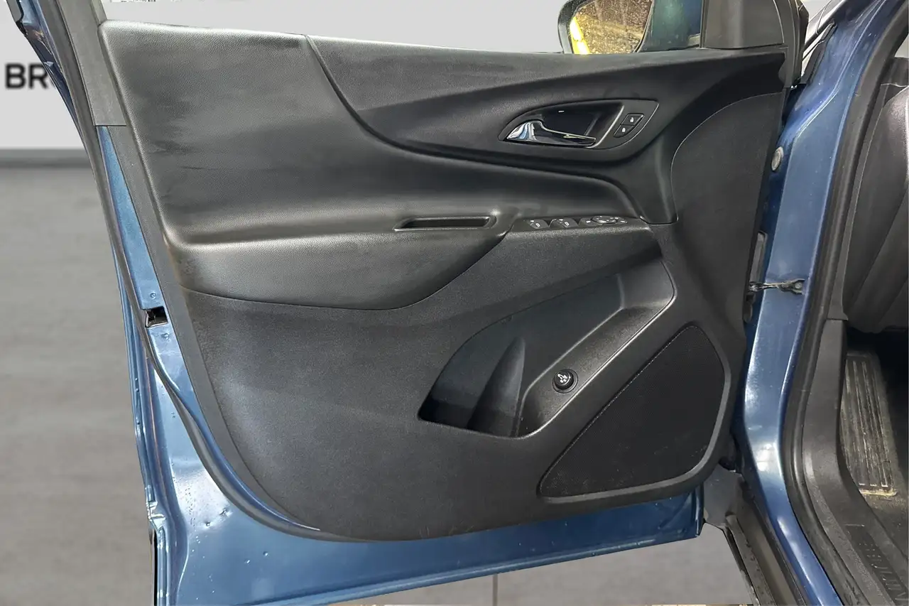 Chevrolet Equinox photo Chevrolet Equinox