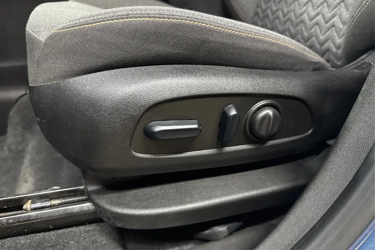 Chevrolet Equinox photo Chevrolet Equinox
