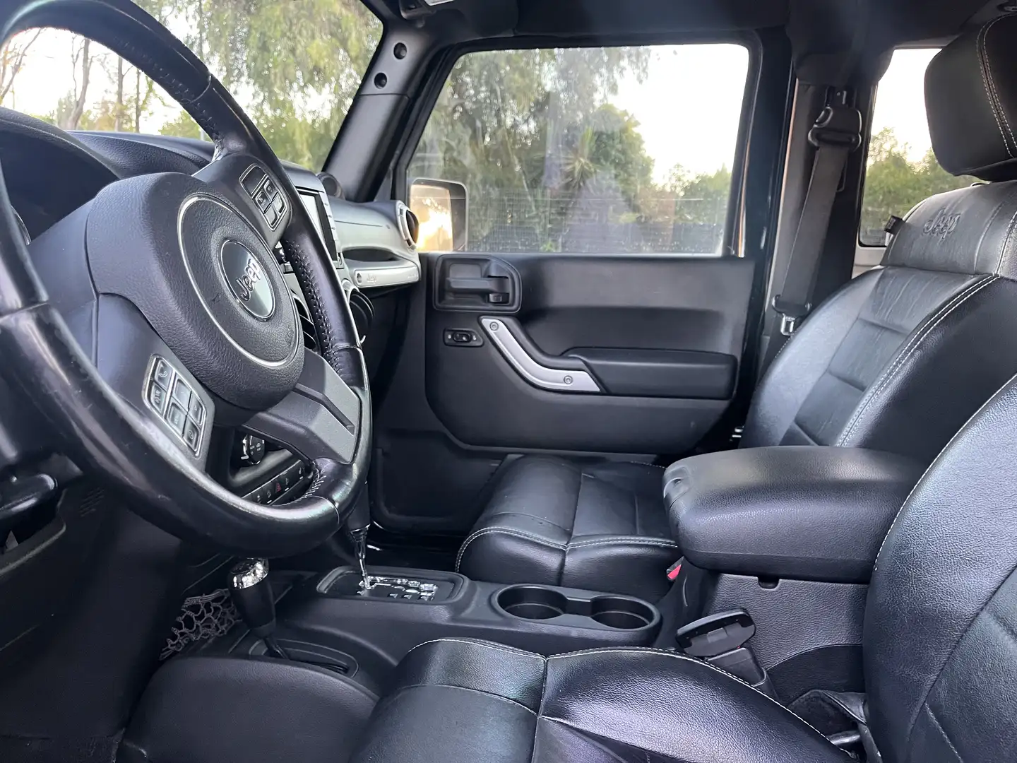 Jeep Wrangler 2.8 crd Sahara auto - 2