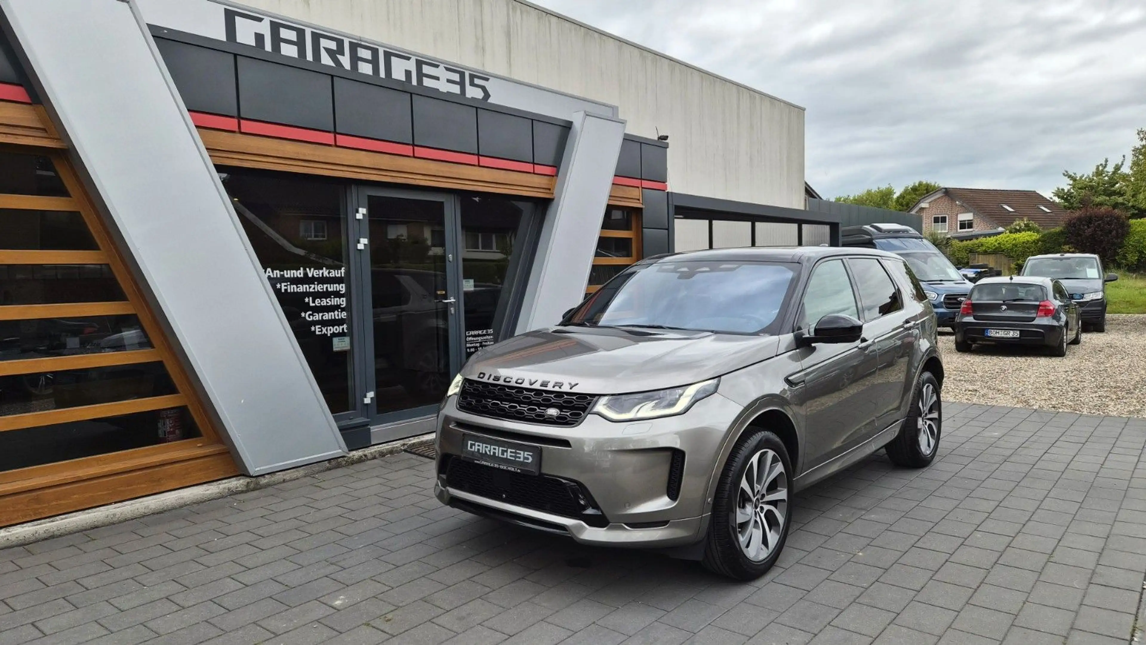 Land Rover Discovery Sport Hybrid SE AWD P300R Dynamic/PANO — photo 5