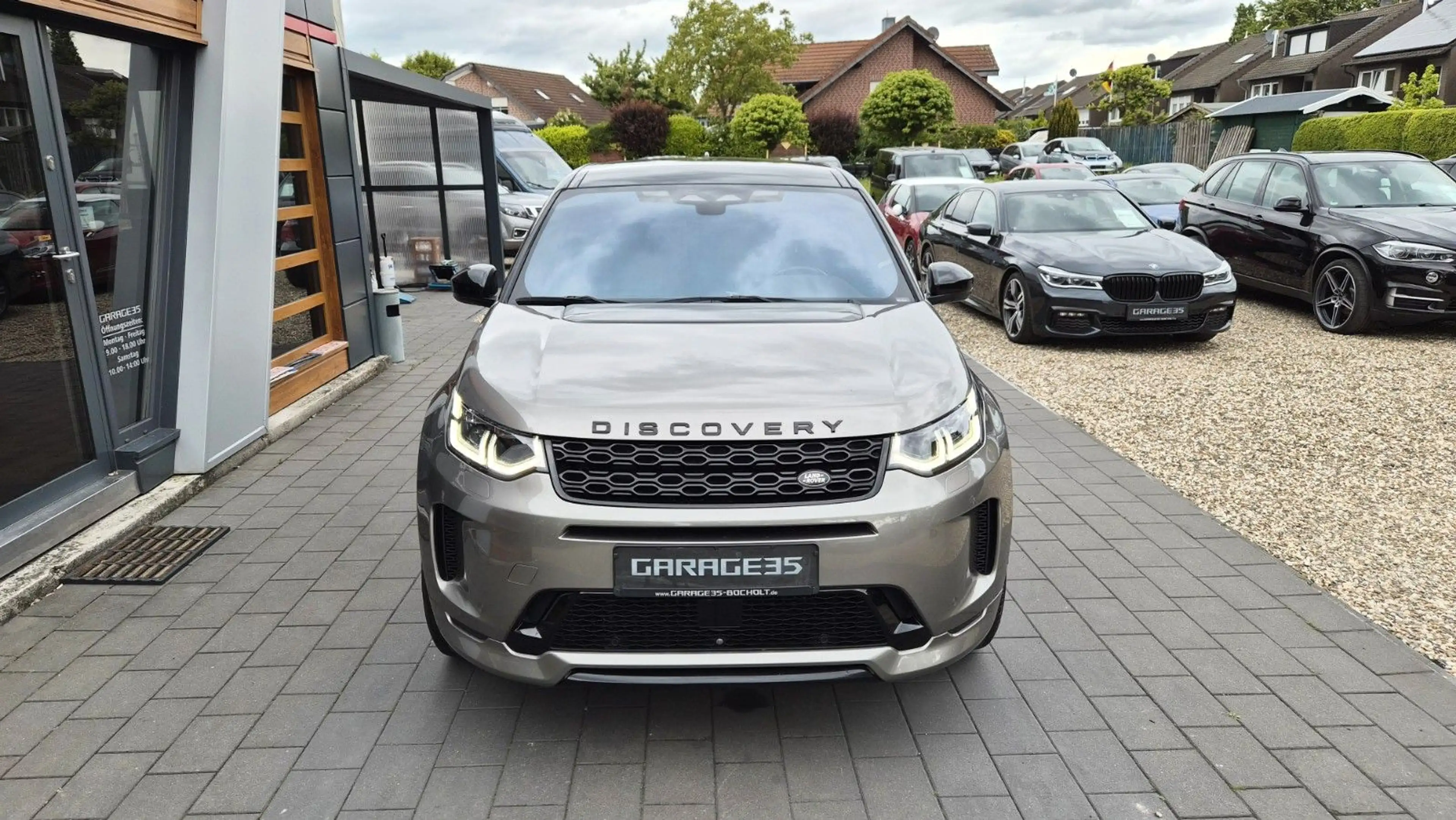 Land Rover Discovery Sport Hybrid SE AWD P300R Dynamic/PANO — photo 2