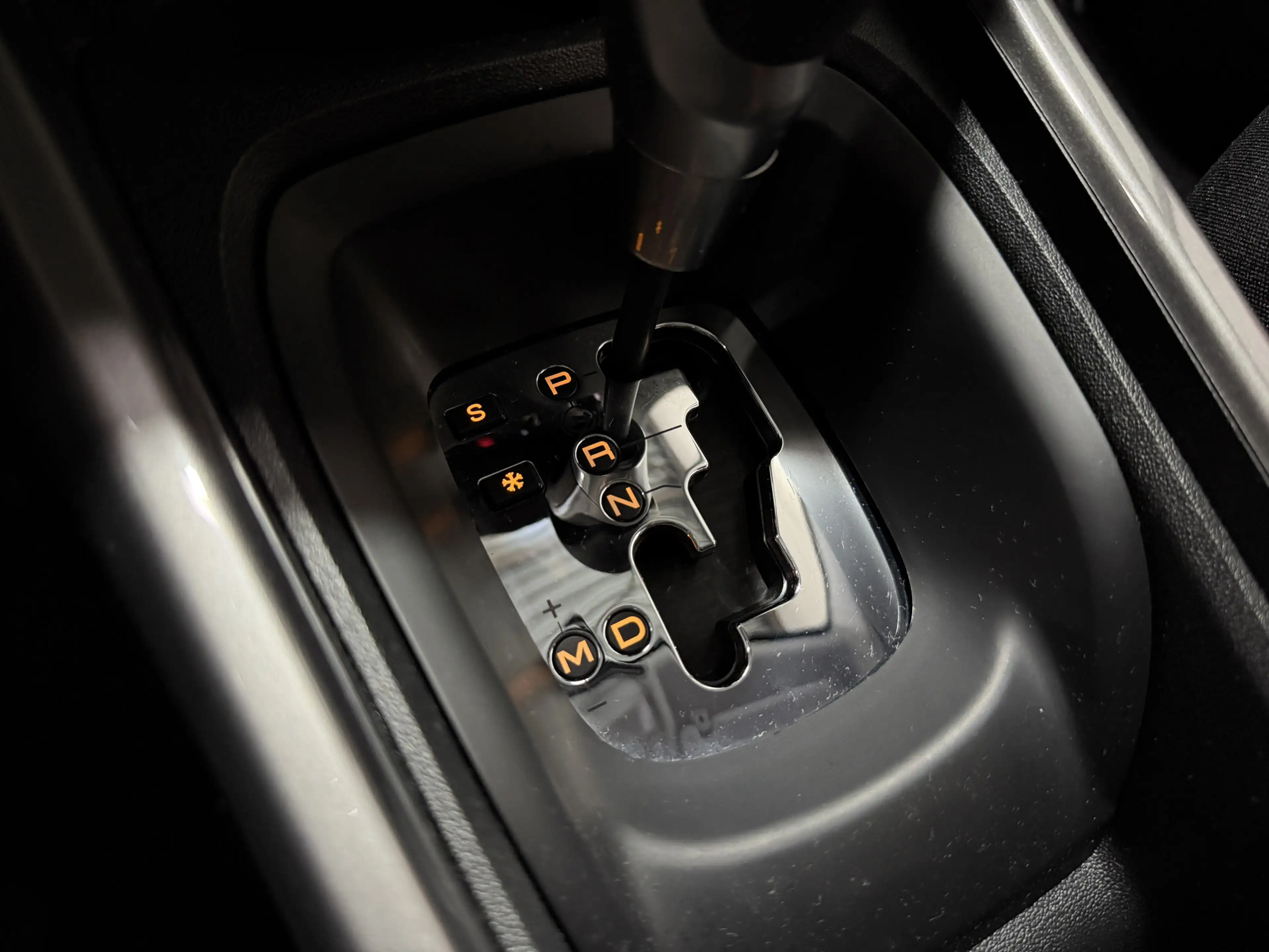 Peugeot 2008 1.2 PureTech Blue Lion - Automaat - Navi / CarPlay — photo 21