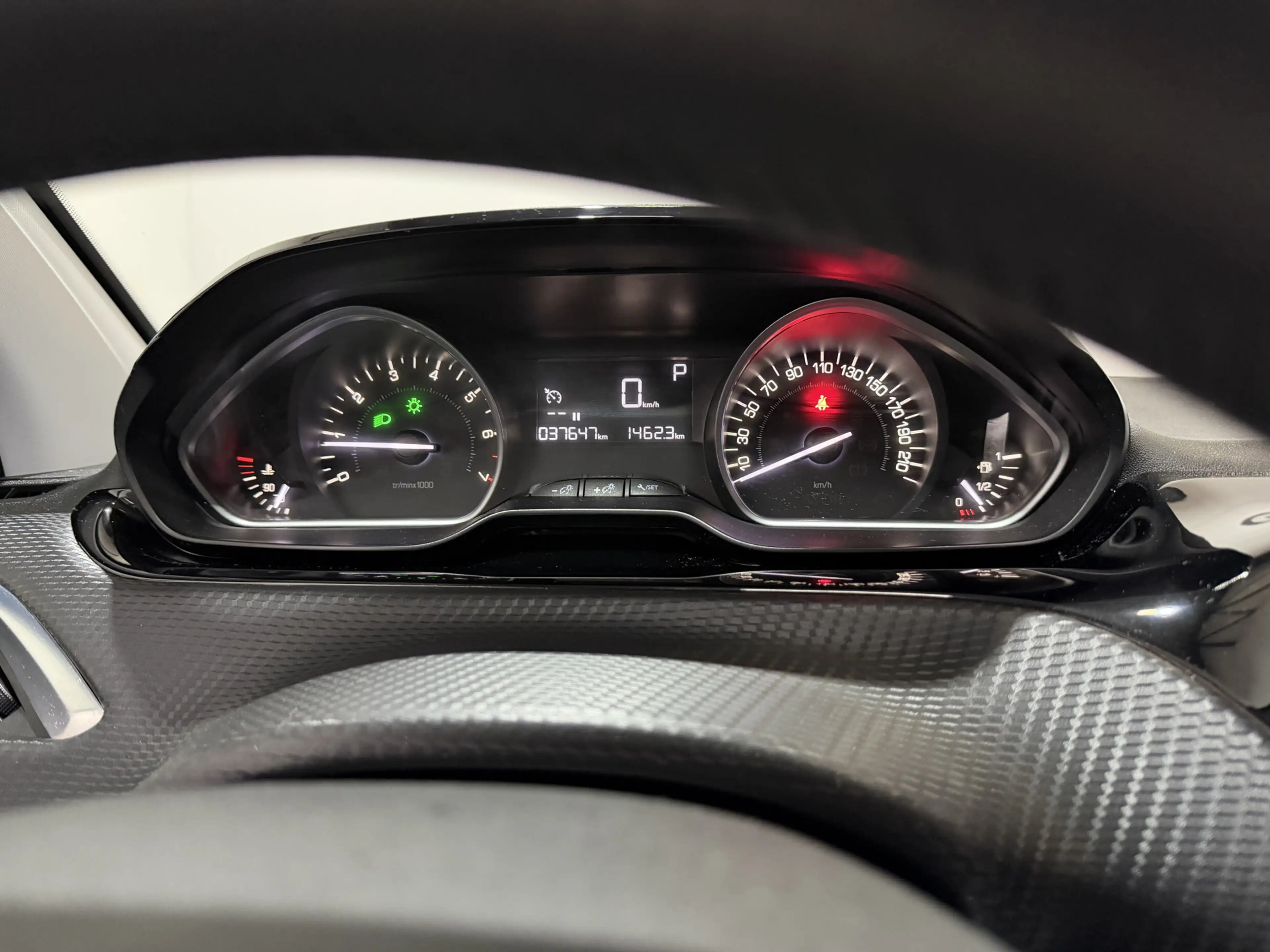 Peugeot 2008 1.2 PureTech Blue Lion - Automaat - Navi / CarPlay — photo 12
