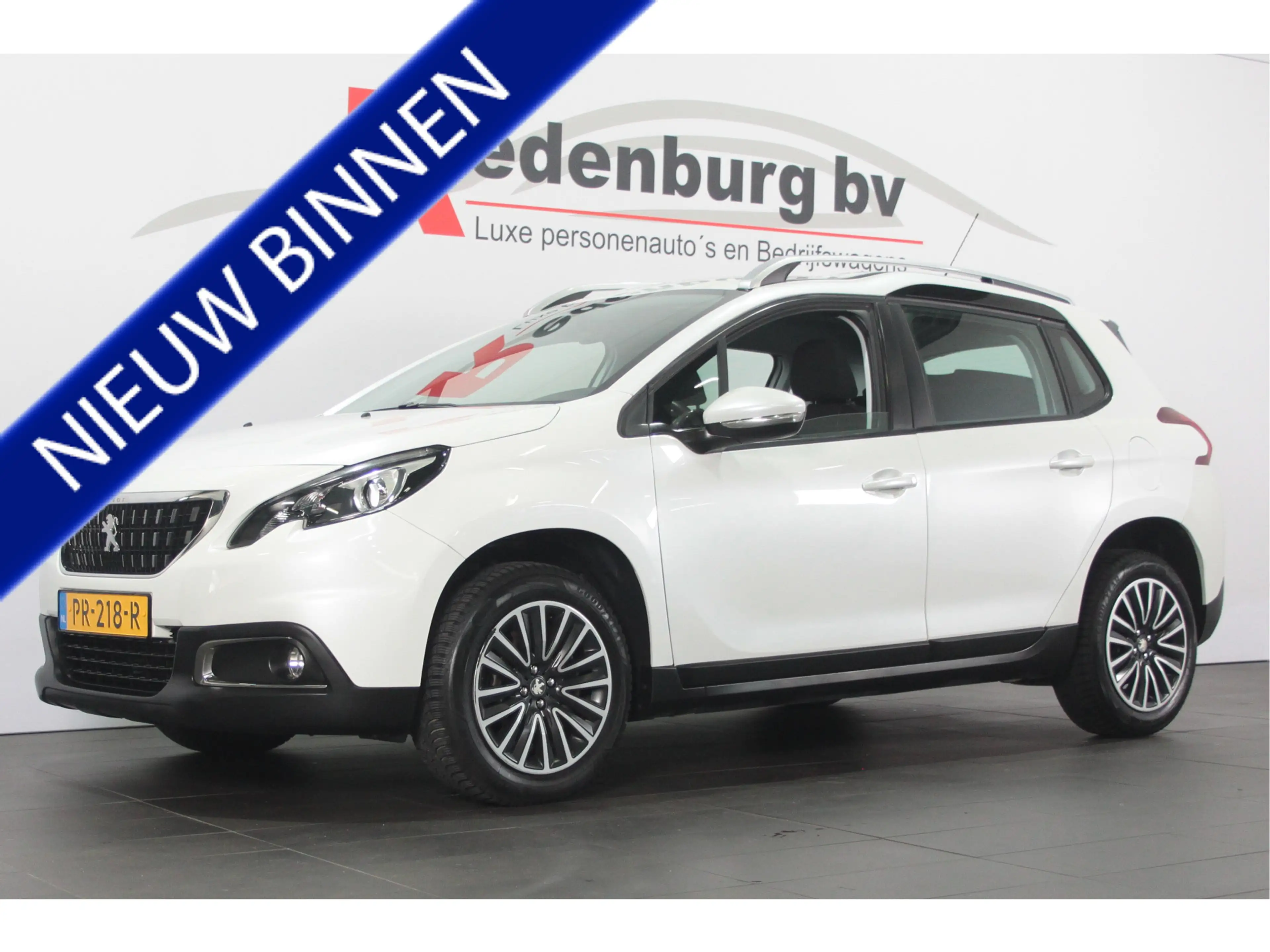 Peugeot 2008 1.2 PureTech Blue Lion - Automaat - Navi / CarPlay
