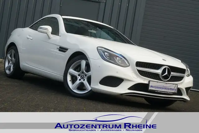 Mercedes-Benz SLC 200 Panorama Airscarf SHZ Led-Scheinwerfer