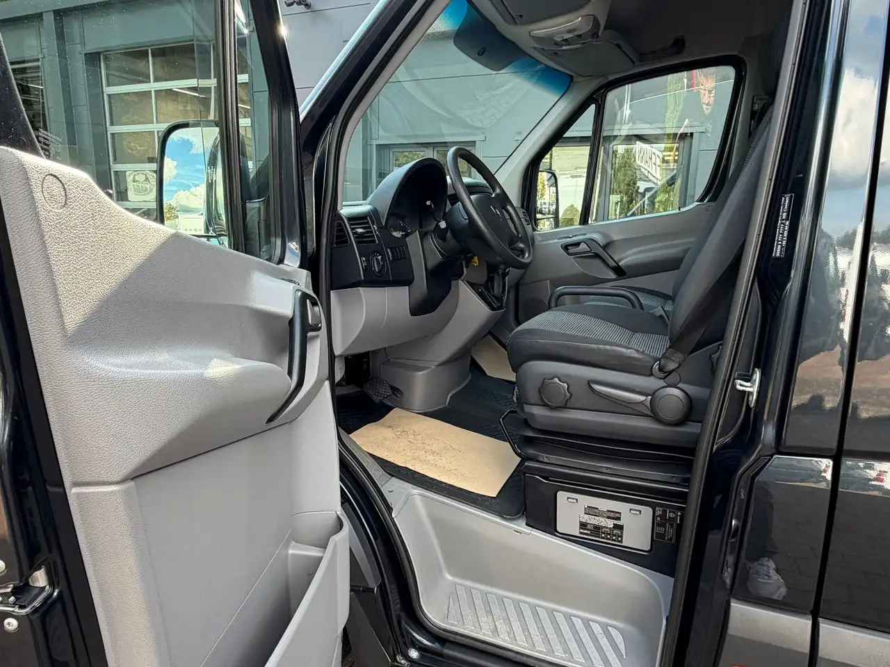 2011 Mercedes-Benz Sprinter319CDI V6 Kasten L2H2 *AHK3,5t*, photograph 9