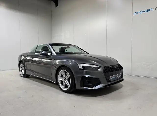 Audi A5 view 5