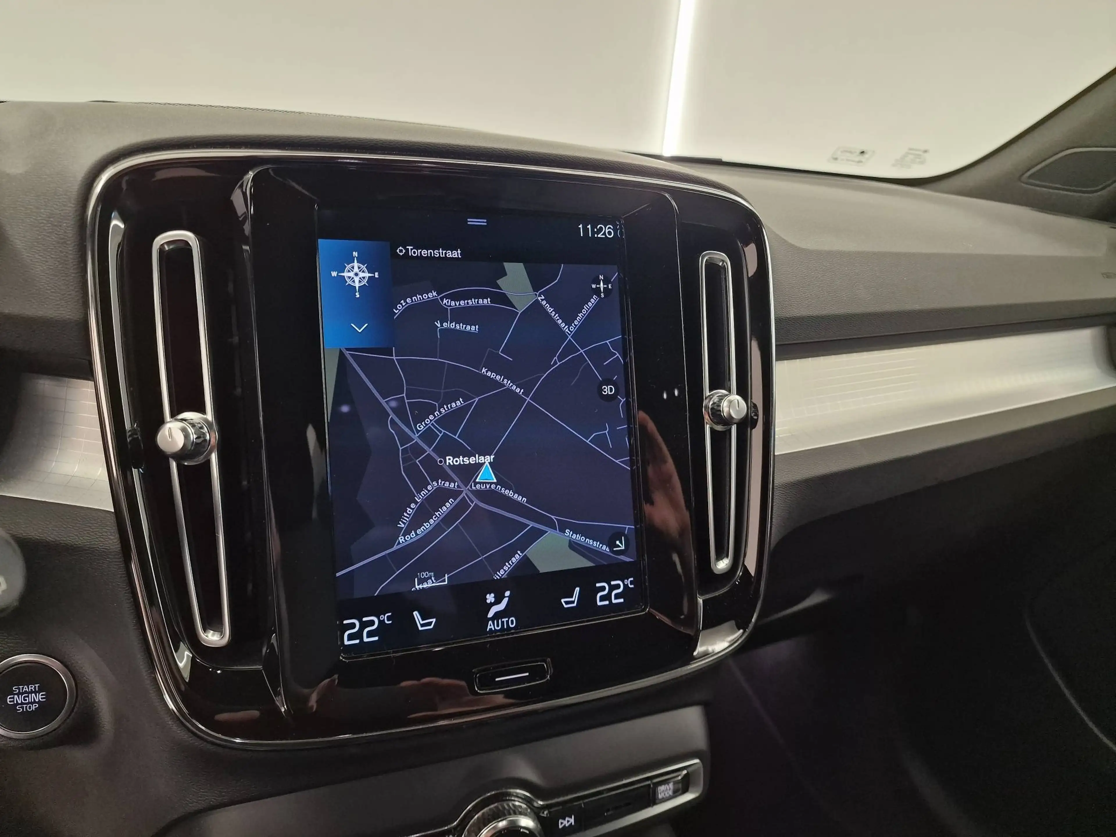 Volvo XC40 PLUS DARK BENZINE AUTOMAAT — photo 13