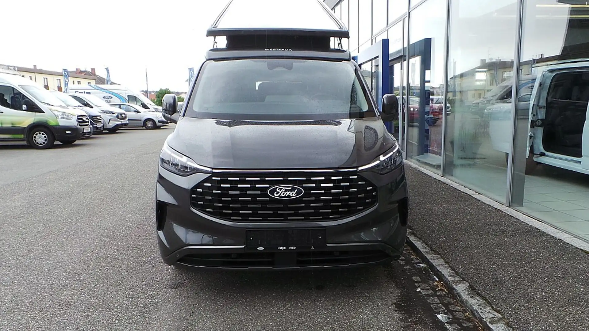 Ford Tourneo Custom Nugget Camper 2,0 EcoBlue 320 L1H1 Titanium Grau - 2