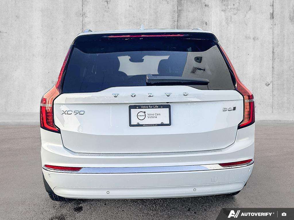 2026 Volvo XC90 B6 AWD Ultra Bright Theme 6-Seater alt 5