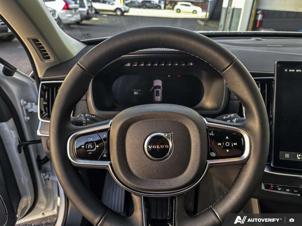 2026 Volvo XC90 B6 AWD Ultra Bright Theme 6-Seater thumb 14