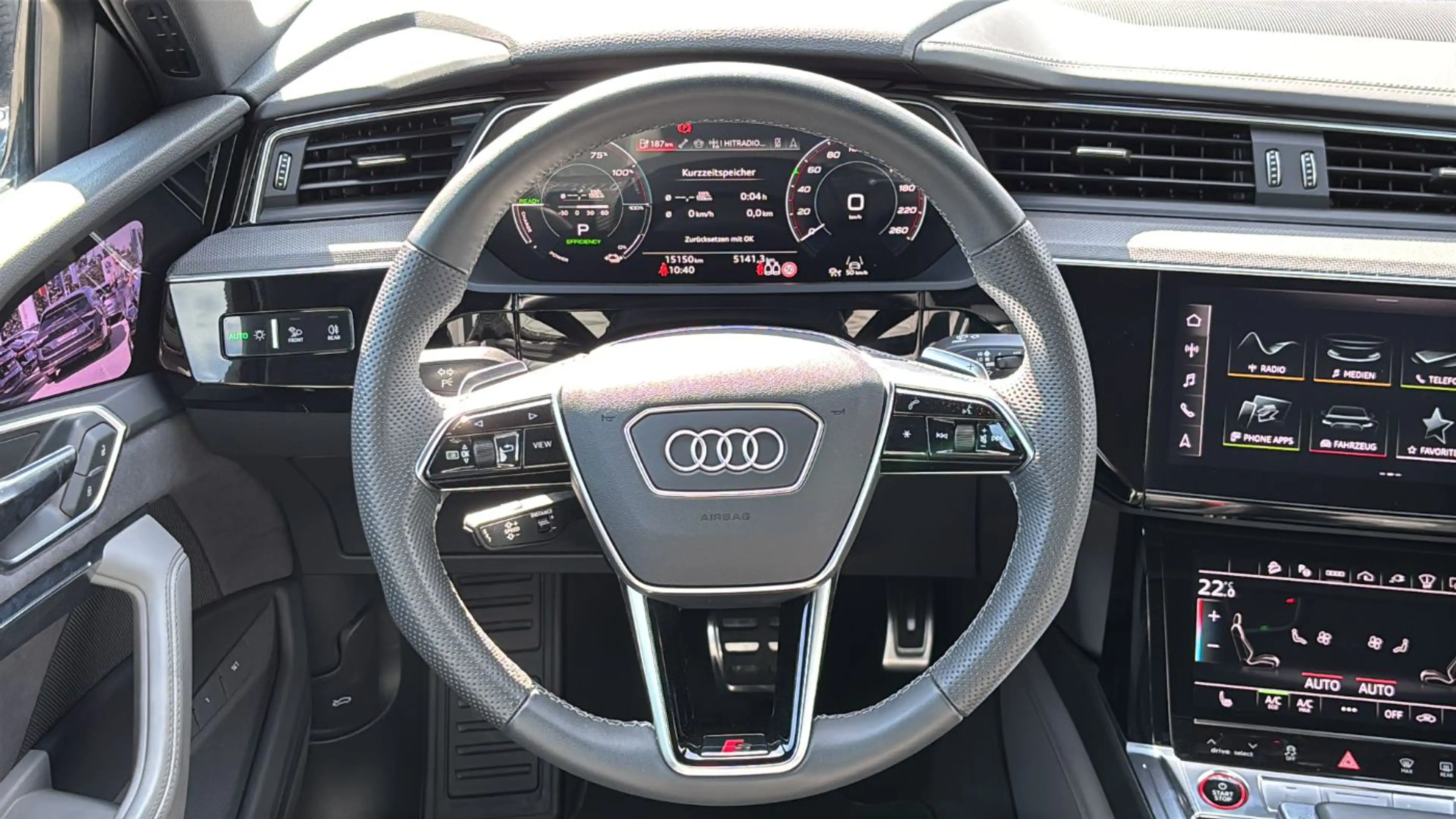 Audi SQ8 e-tron quattro MATRIX+AHK+Luft+BALD VERFÜGBAR — photo 15