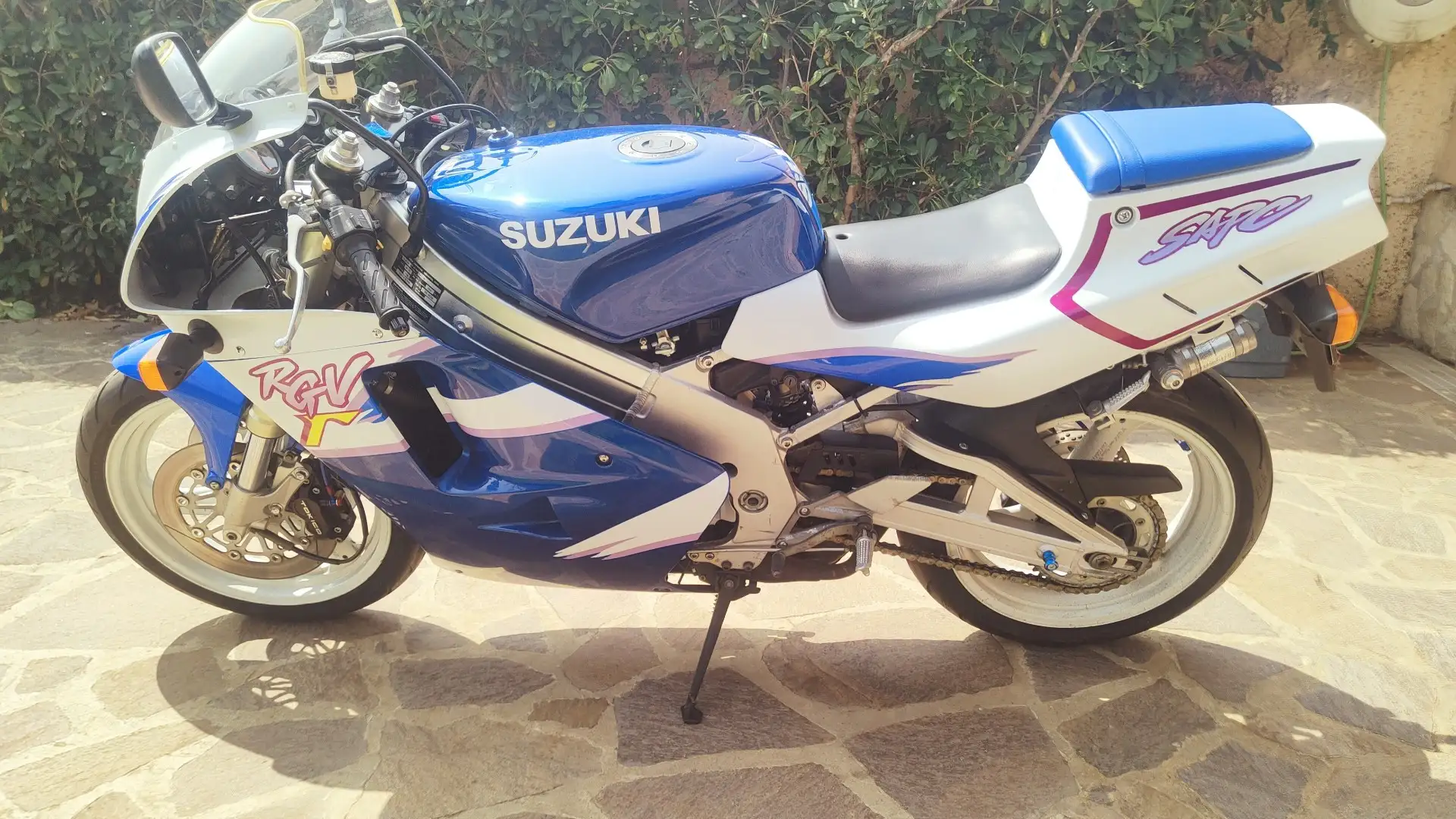 Suzuki RGV 250 Blu/Azzurro - 2