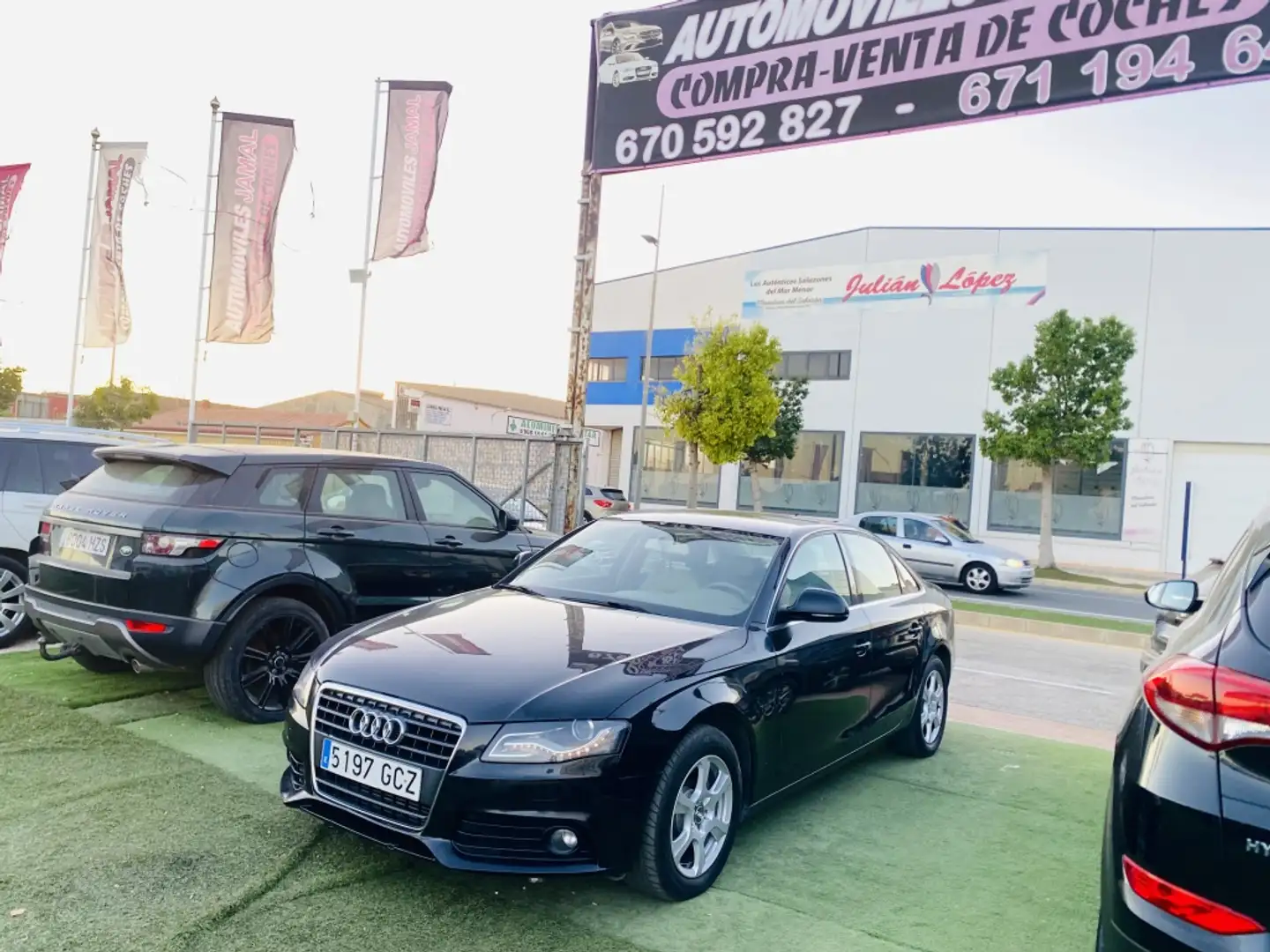 Audi A4 2.0TDI DPF 143 Zwart - 2