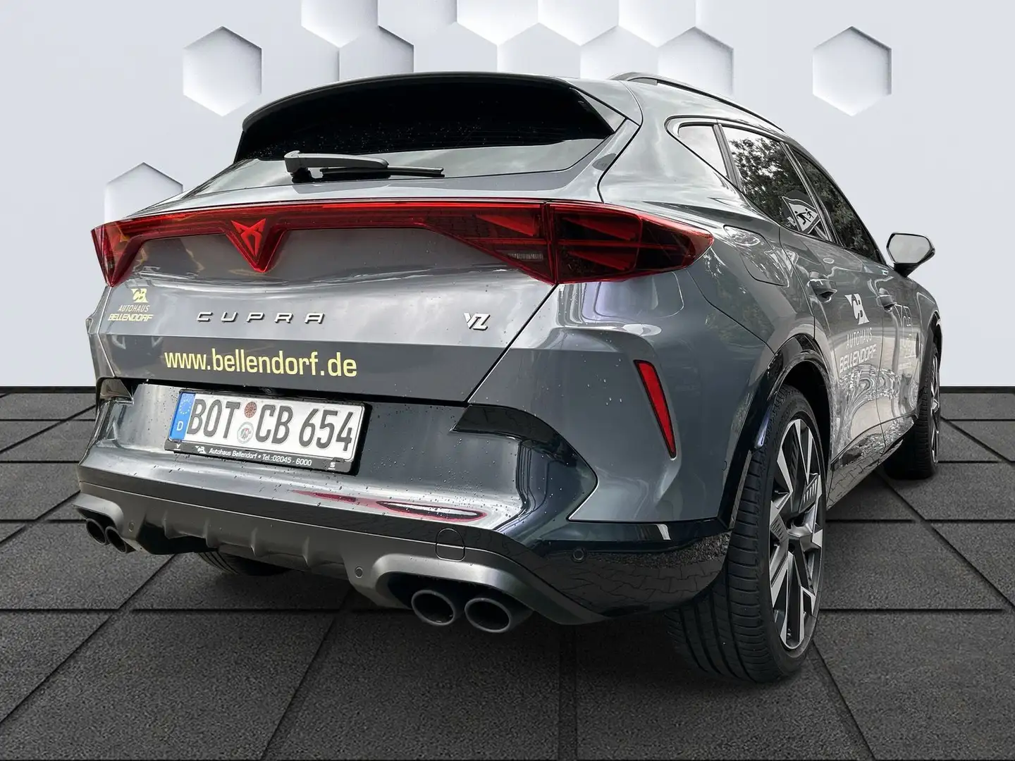 CUPRA Formentor 2.0 TSI VZ 4Drive Grau - 2