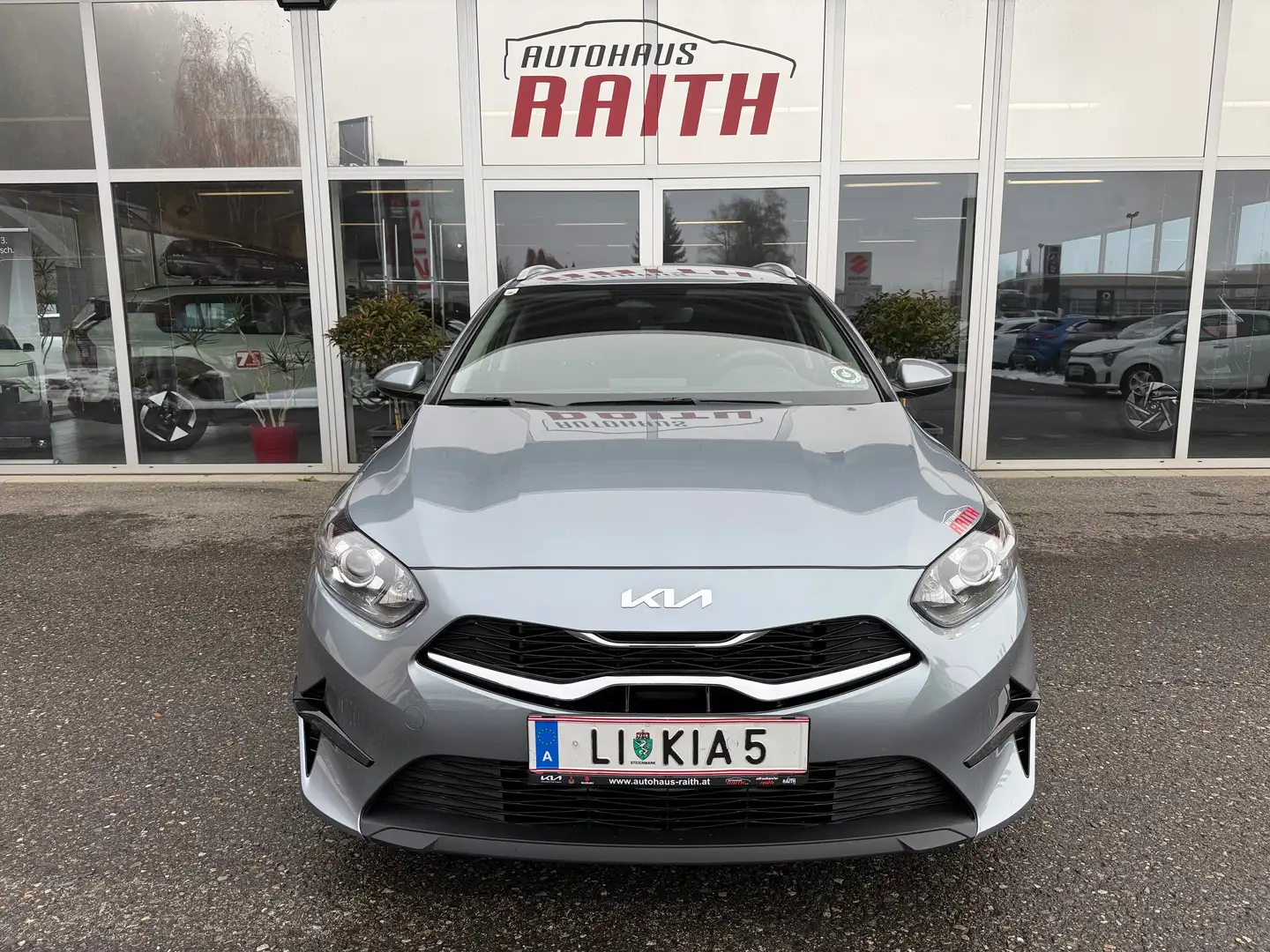 Kia Ceed SW / cee'd SW 1,0 T-GDI GPF Silber isg Argent - 2