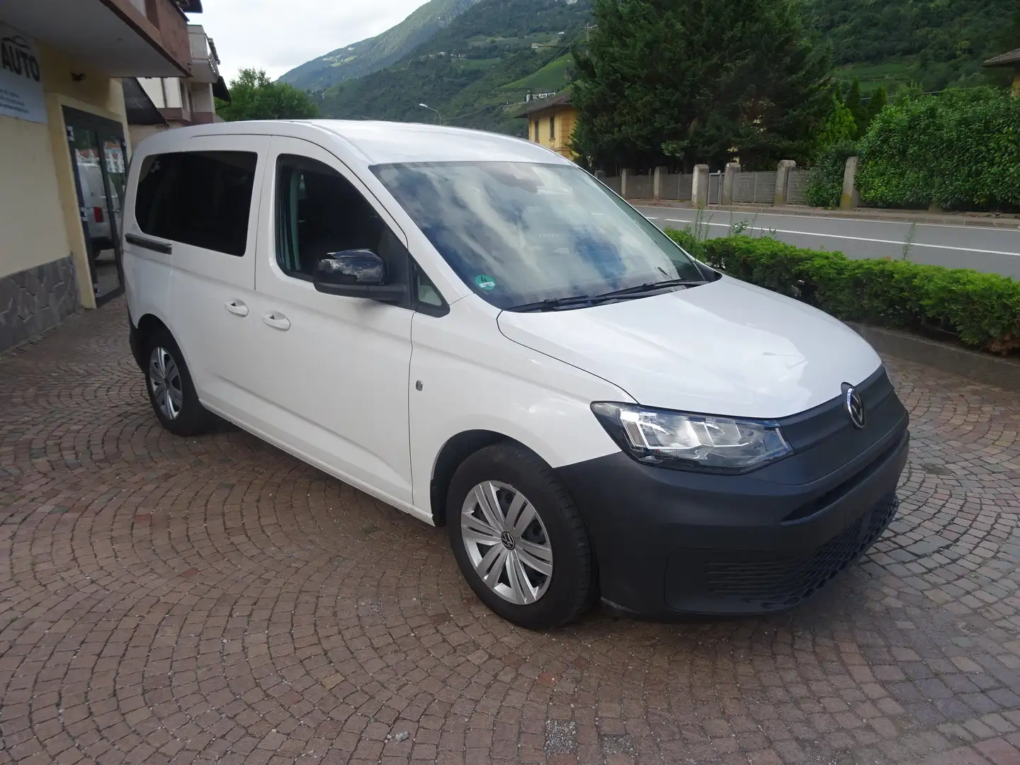 Volkswagen Caddy Caddy 2.0 TDI 102 CV Trend Blanc - 2