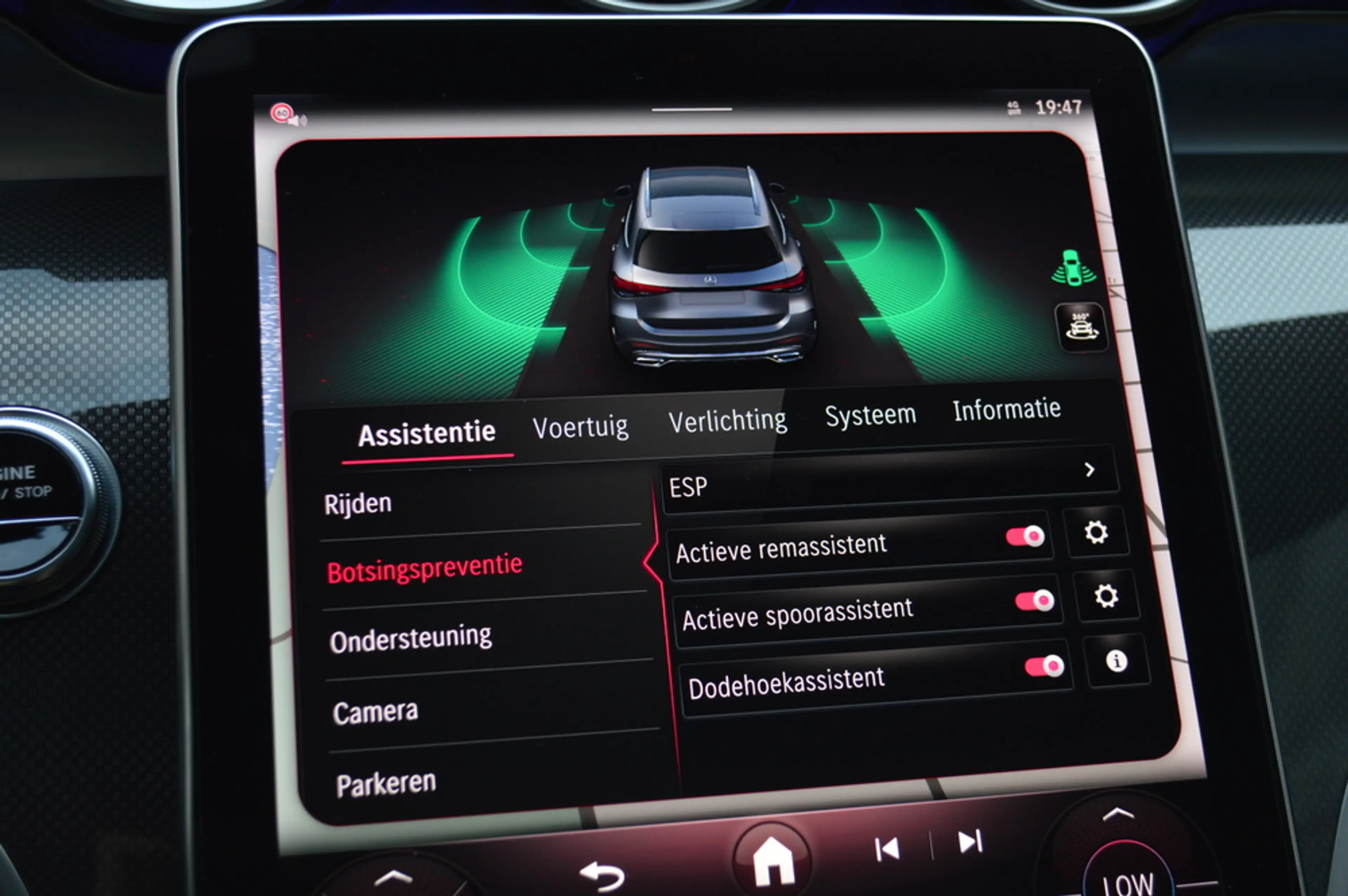 Mercedes-Benz GLC 300 300e 4MATIC AMG Led Panorama Memory Distronic Sfee — photo 20