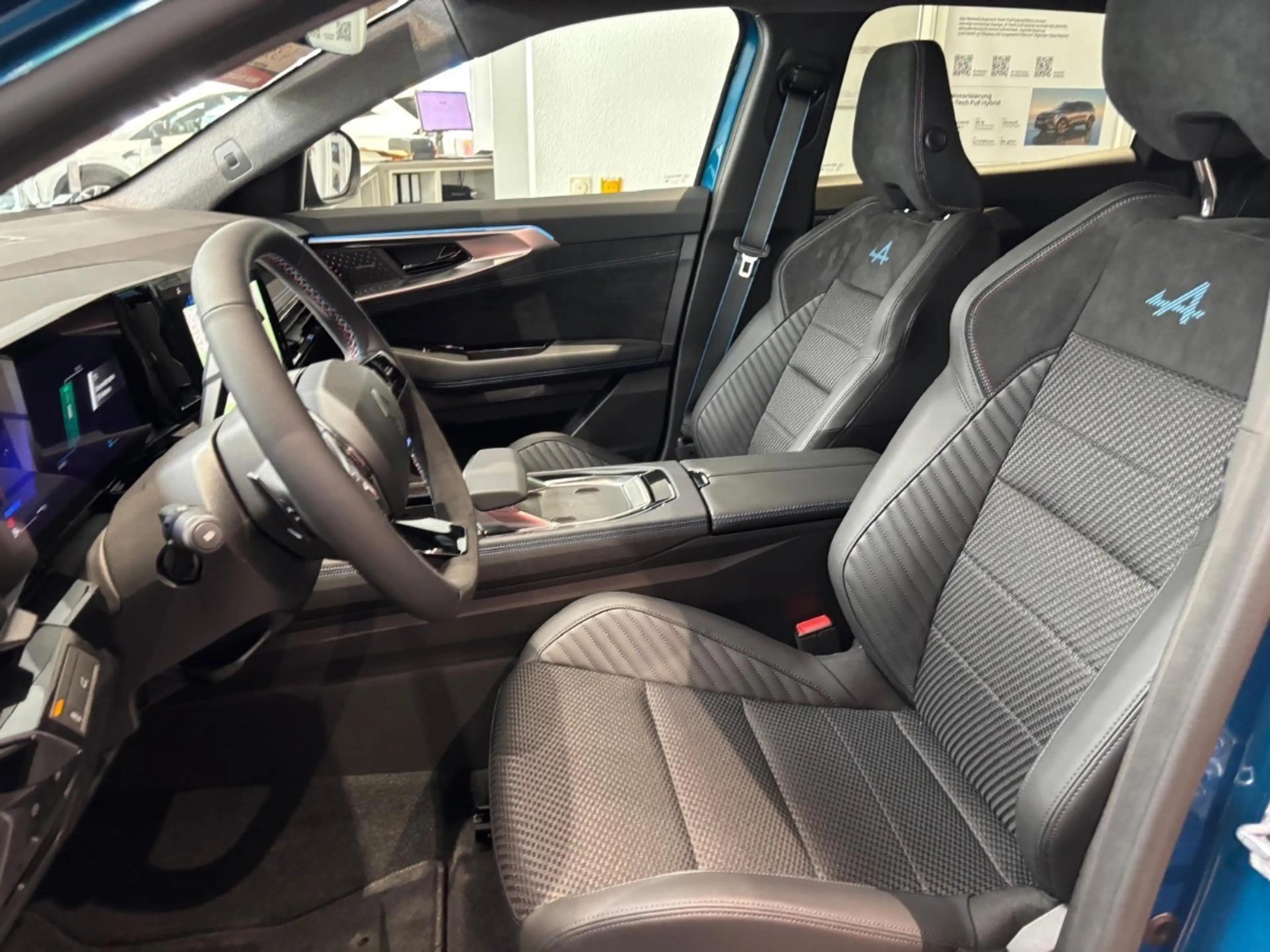 Renault Austral Esprit Alpine Full Hybrid E-Tech 200 — photo 8