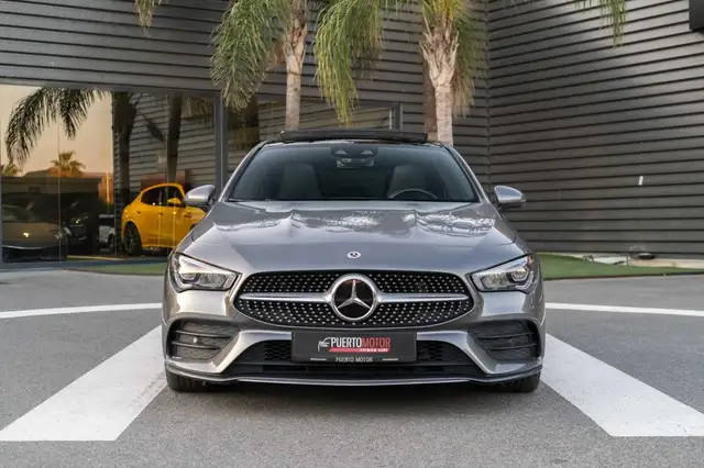 Mercedes-Benz Cla view 2