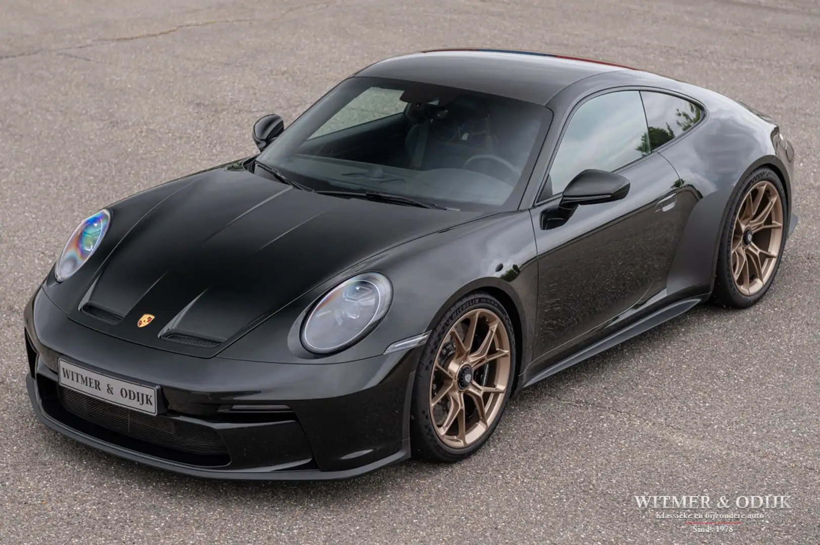 Porsche 992 4.0 GT3 Touring Dark Olive Met. 8.000km Verde - 2