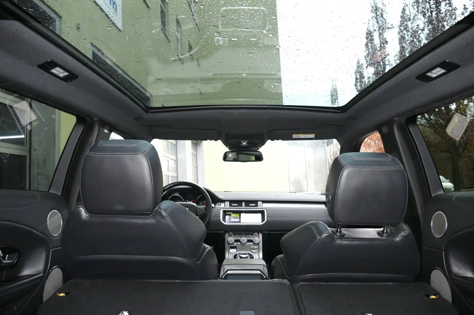 Land Rover Range Rover Evoque Evoque 2,0 AUTOM. LEDER* PANORAMA *VOLL+GARANTIE Noir - 2