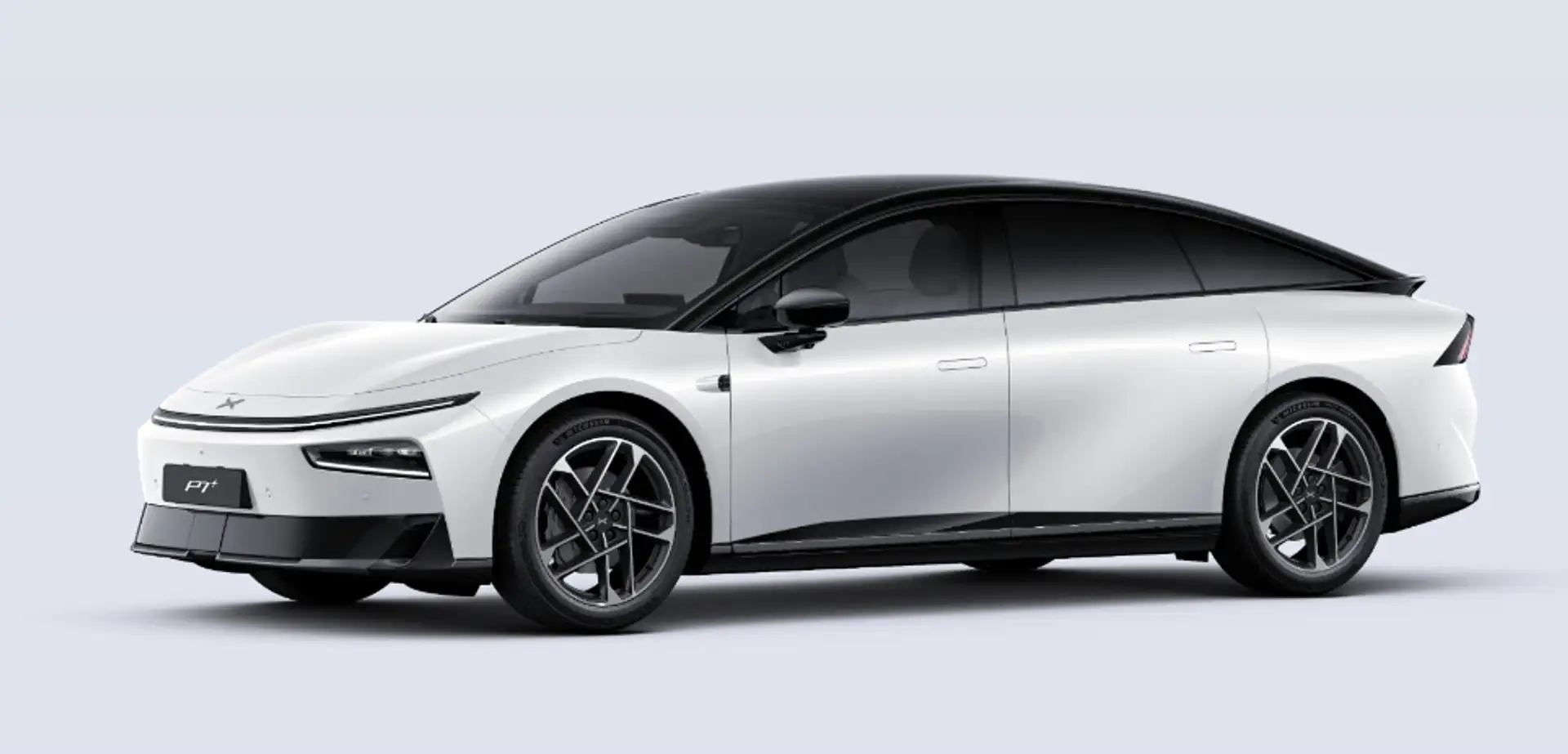 Xpeng P7 + Performance 74,9kWh AWD Weiß - 1