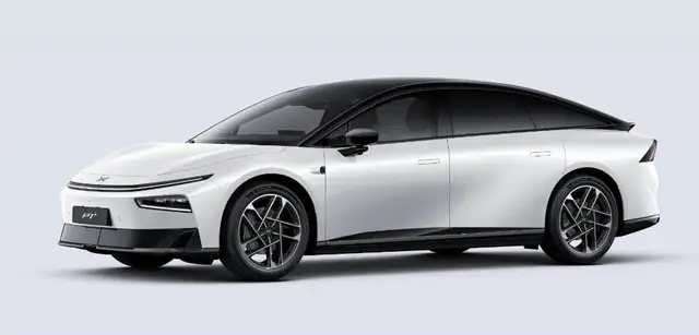 Xpeng P7 + Performance 74,9kWh AWD Ansicht 1