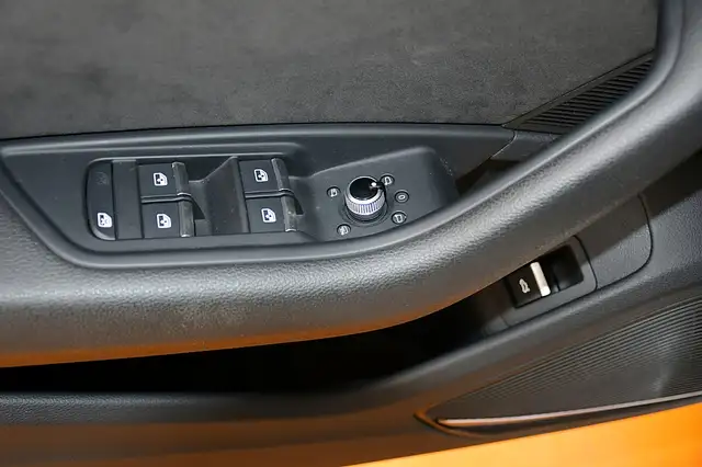 Audi A5 view 11