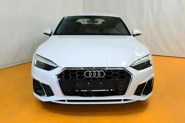 Audi A5 view 8