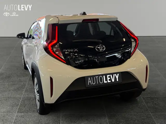 Toyota Aygo X view 4
