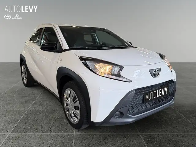 Toyota Aygo X view 8