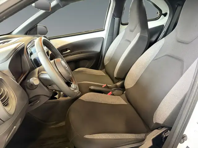 Toyota Aygo X view 10