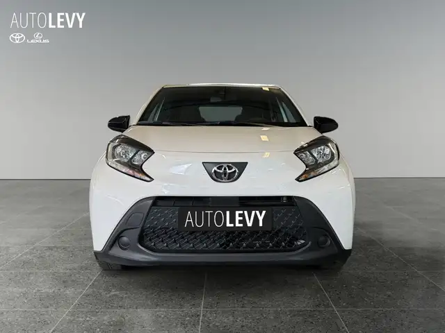 Toyota Aygo X view 9