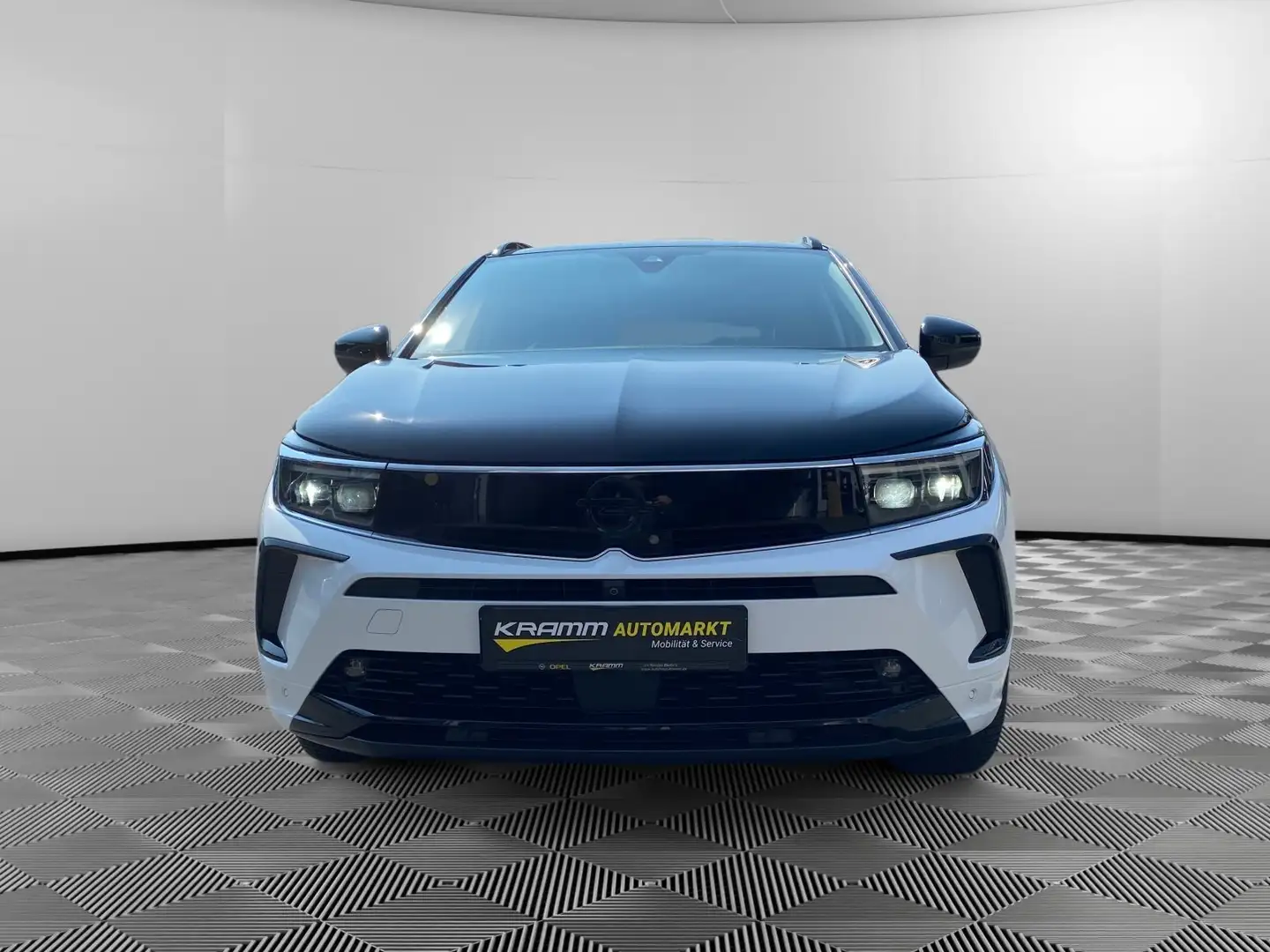 Opel Grandland GSe PHEV 4WD Navi*BT*CarPlay*Android*Allrad Blanc - 2