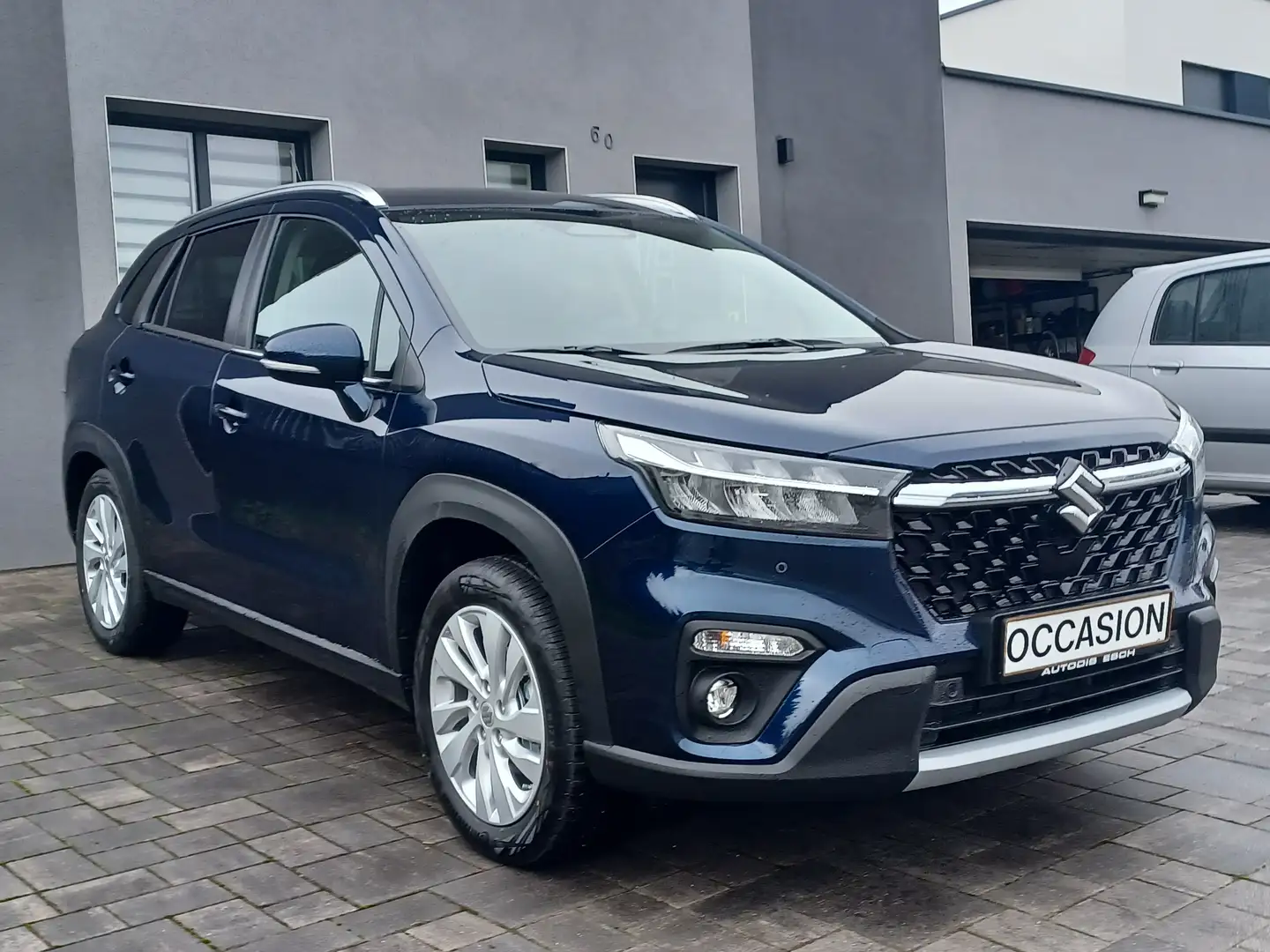 Suzuki S-Cross 1.5 Dualjet Hybrid, Electrique Essence,4 WD 85kW 116pk Bleu - 1