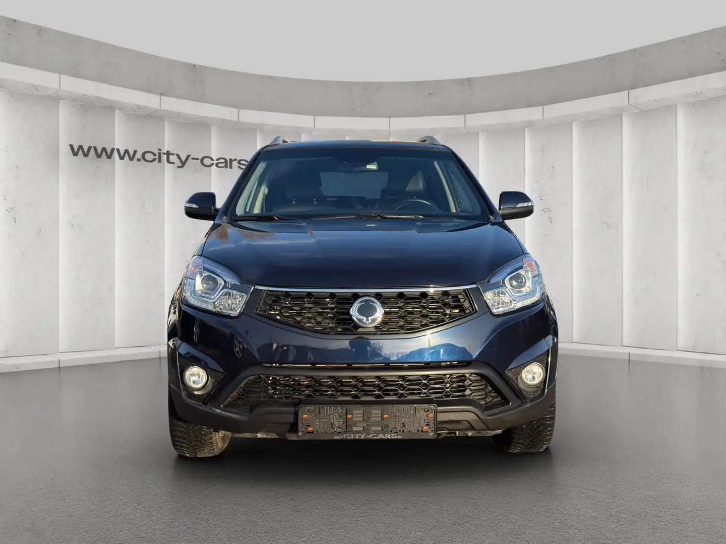 SsangYong Korando Sapphire 4x2 Autom.*Leder*Navi*Cam*AHK* Blau - 2