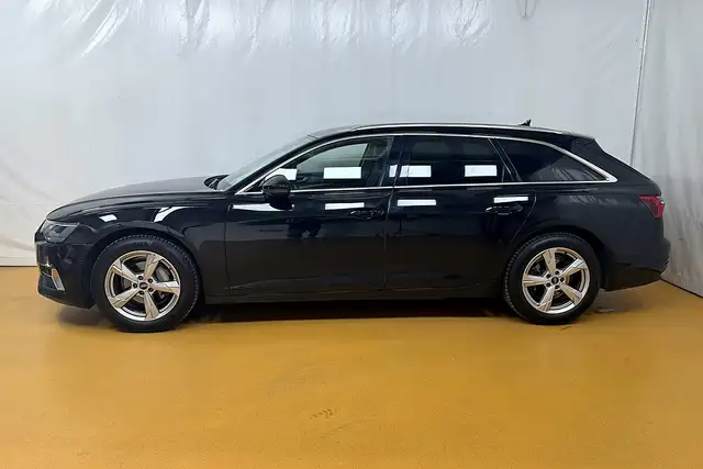 Audi A6 view 3